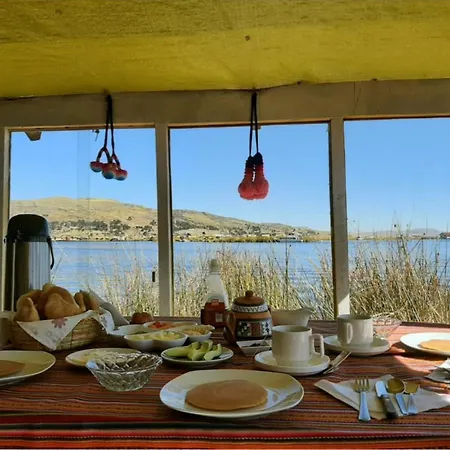 Uros Amaru Marka Lodge Exterior foto